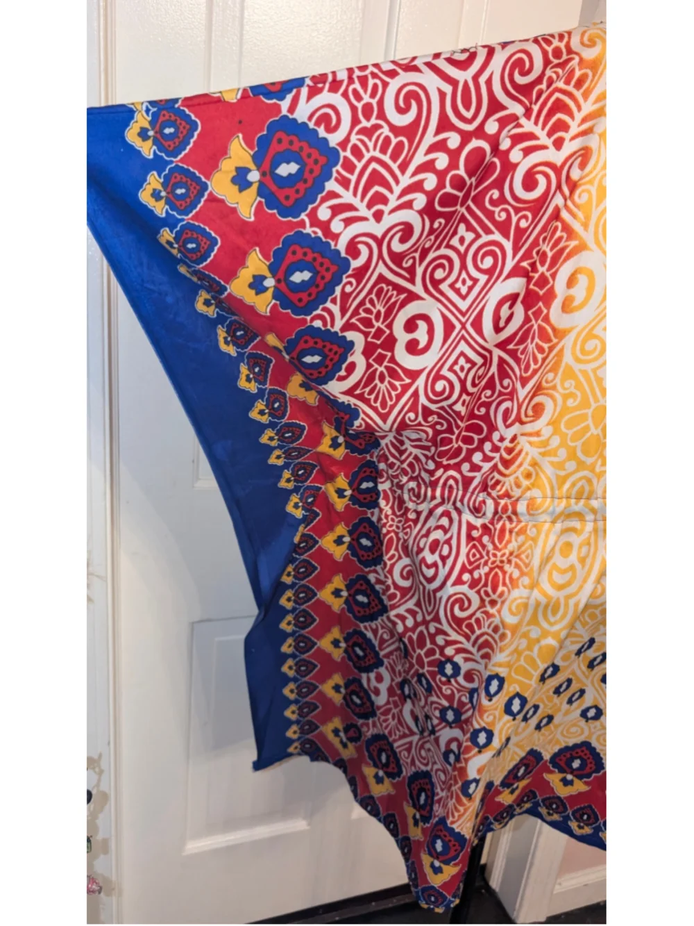 Vintage California woman Yellow Red Patterned Kaftan